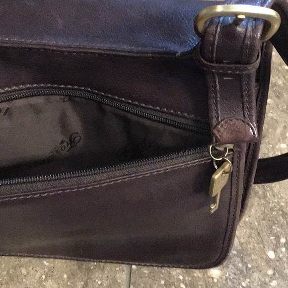 Vintage Fossil handbag, brown leather - Picture 10 of 16